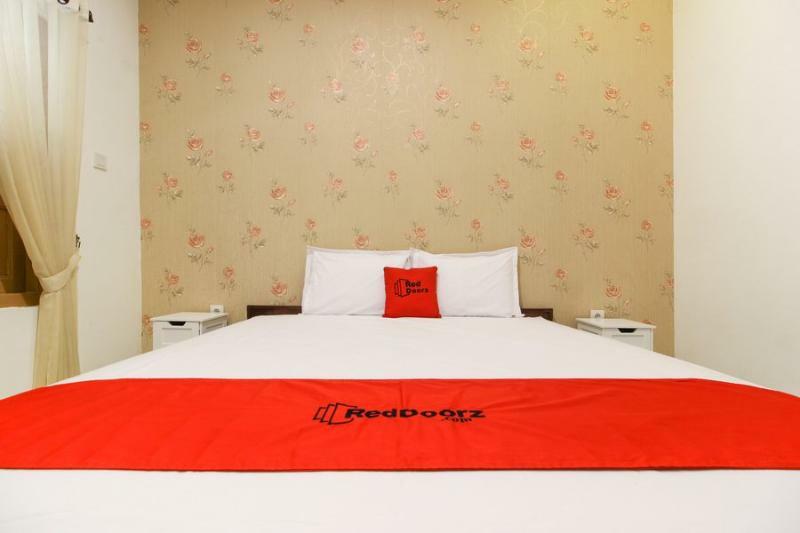 Reddoorz Near Rs Sarjito Yogyakarta Hotell Exteriör bild