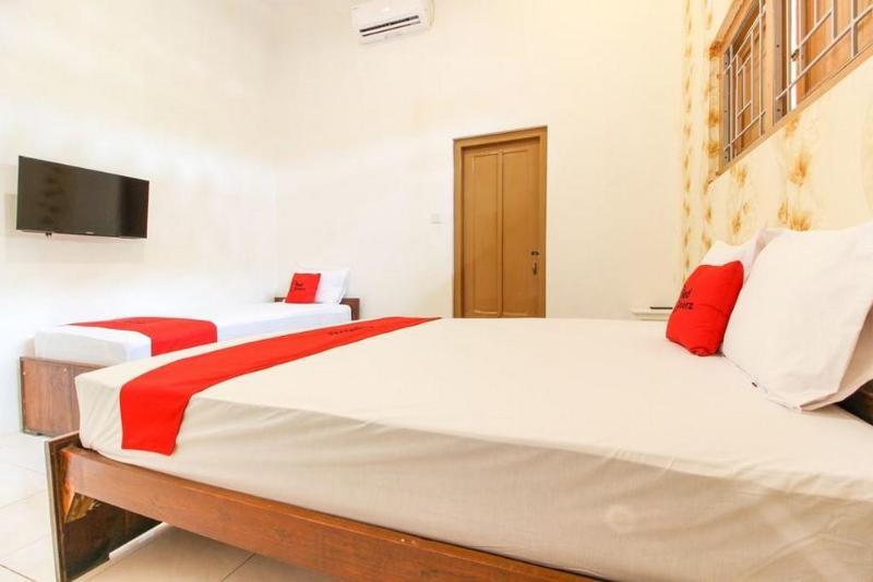 Reddoorz Near Rs Sarjito Yogyakarta Hotell Exteriör bild